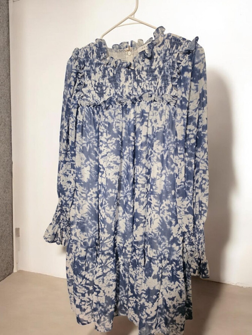 moodie Blue & White Tie-Dye Ruffle Smocked Dress
